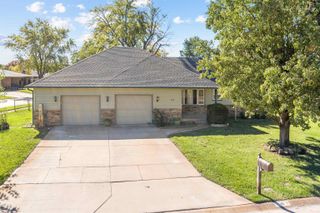116 E Key Ave, Salina, KS 67401