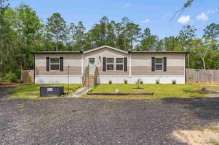 5311 Bodega Dr, Milton, FL 32583