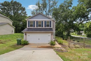100 S Gregory Street, Lancaster, SC 29720