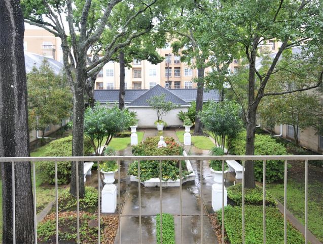 2600 Bellefontaine D22, Houston, TX 77025