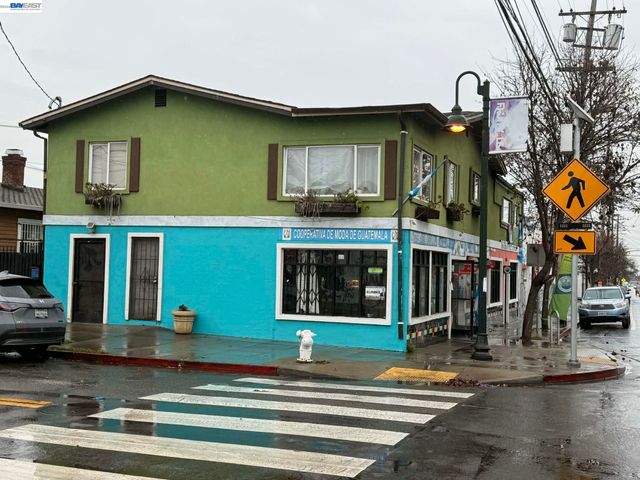 3700 Foothill Blvd, Oakland, CA 94601