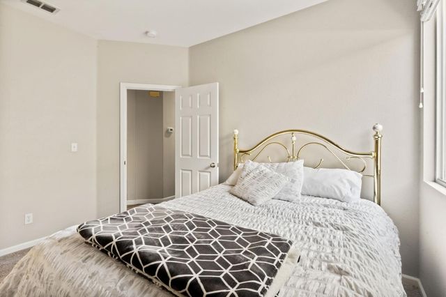 3402 Zalema Way, Sacramento, CA 95834