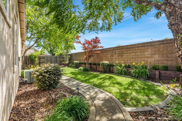 3402 Zalema Way, Sacramento, CA 95834