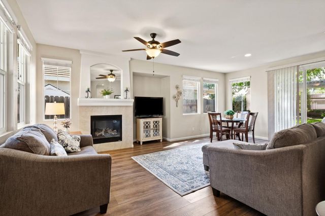 3402 Zalema Way, Sacramento, CA 95834