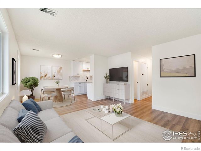 9842 Lane Street, Thornton, CO 80260