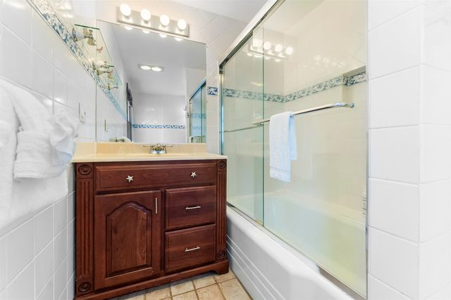 42 Blackberry Lane, Jamaica, VT 05343