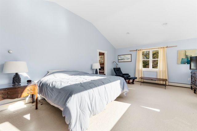 42 Blackberry Lane, Jamaica, VT 05343