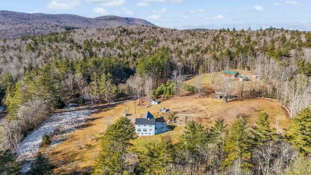 42 Blackberry Lane, Jamaica, VT 05343