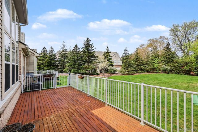 1245 Alameda Boulevard, Troy, MI 48085
