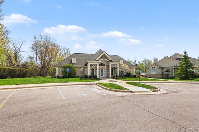 1245 Alameda Boulevard, Troy, MI 48085