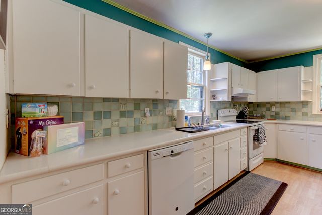 127 Wilkins Road, Fayetteville, GA 30214