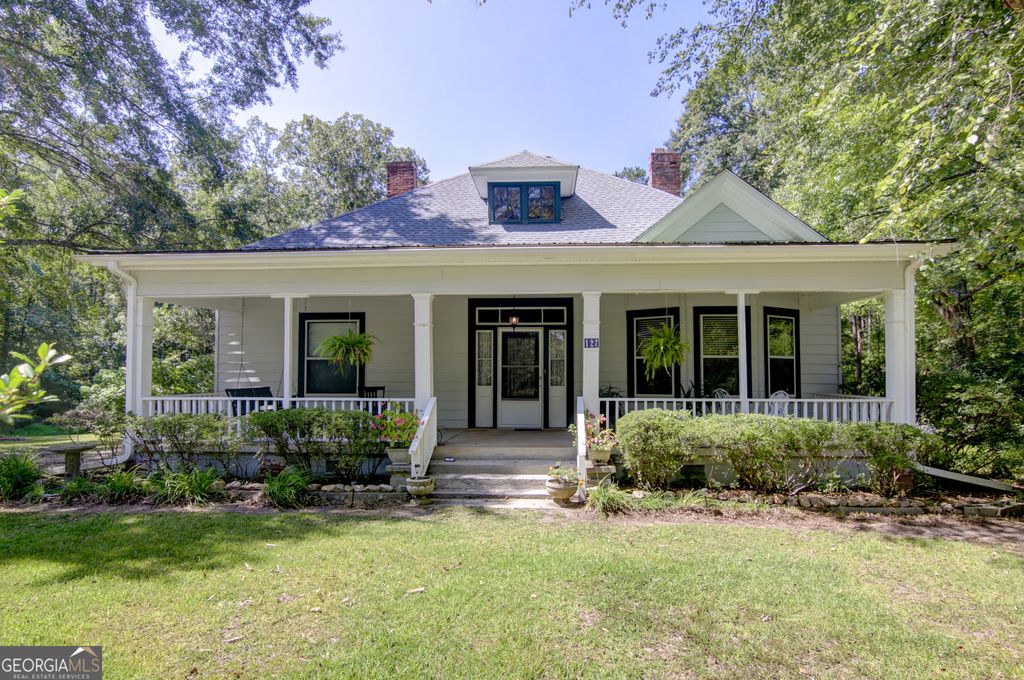 127 Wilkins Road, Fayetteville, GA 30214