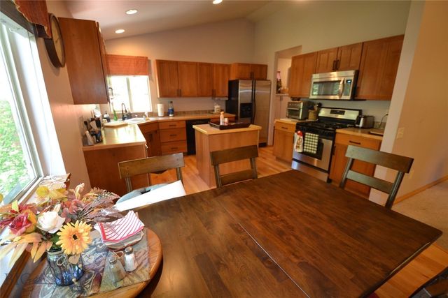 903 Kermit Court, Belgrade, MT 59714