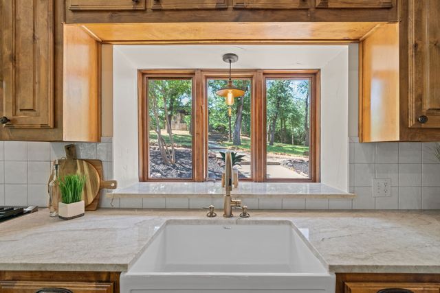 2149 Fairway Acres Drive, Argyle, TX 76226
