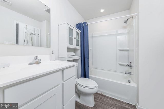 6 BURR ST, Williamstown, NJ 08094