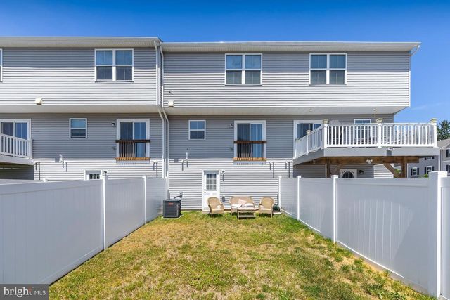 6 BURR ST, Williamstown, NJ 08094
