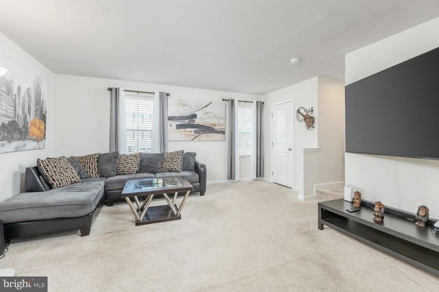 6 BURR ST, Williamstown, NJ 08094