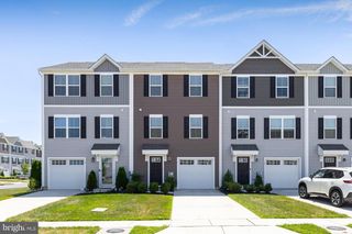 6 BURR ST, Williamstown, NJ 08094