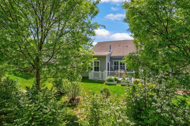201 LONG POINT DR, Fredericksburg, VA 22406