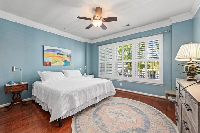 201 LONG POINT DR, Fredericksburg, VA 22406