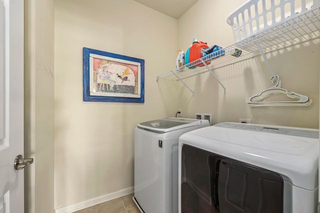 201 LONG POINT DR, Fredericksburg, VA 22406