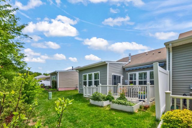 201 LONG POINT DR, Fredericksburg, VA 22406