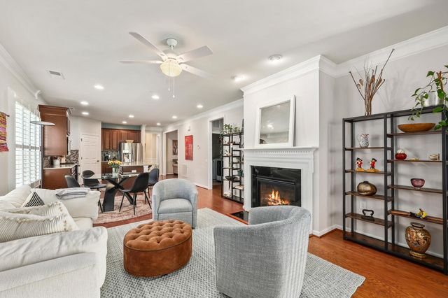 201 LONG POINT DR, Fredericksburg, VA 22406