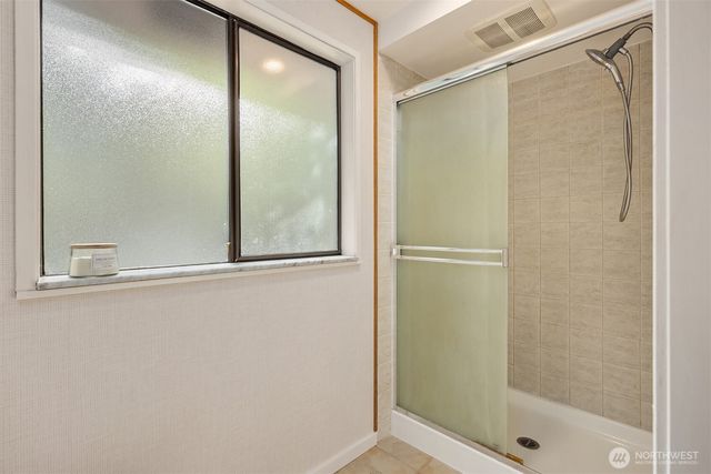 5981 Lynwood Center Road NE, Bainbridge Island, WA 98110