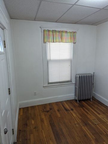 545 Revere St 2R, Revere, MA 02151