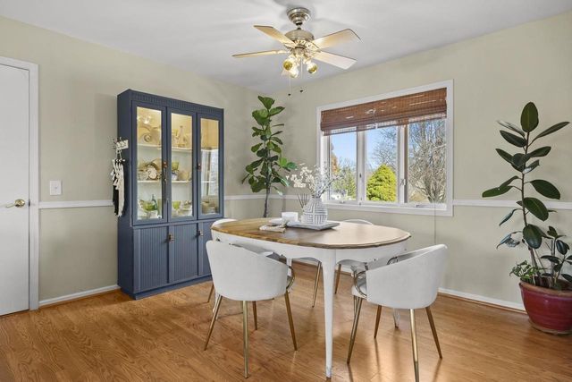 4633 Toepfer Road, Middleton, WI 53562