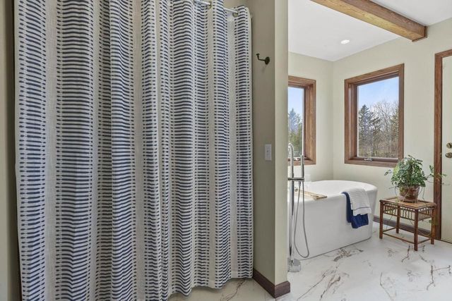 4633 Toepfer Road, Middleton, WI 53562