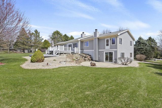 4633 Toepfer Road, Middleton, WI 53562