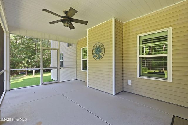 108 Katydid Court, Hampstead, NC 28443