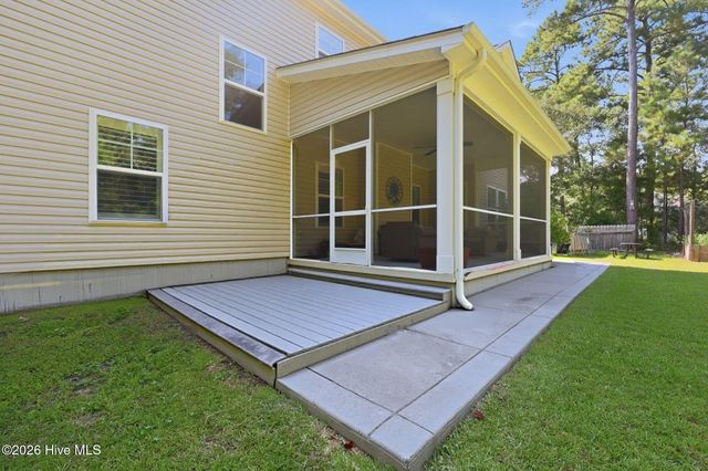 108 Katydid Court, Hampstead, NC 28443