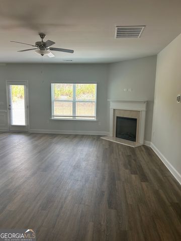 1154 Barrington Place Way, Macon, GA 31220