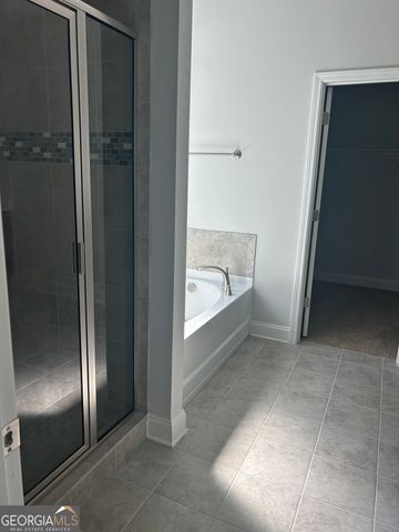 1154 Barrington Place Way, Macon, GA 31220