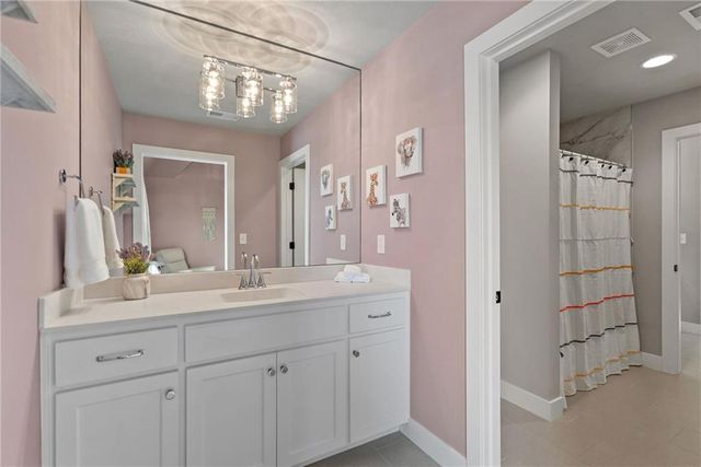 17200 Melrose Street, Overland Park, KS 66221