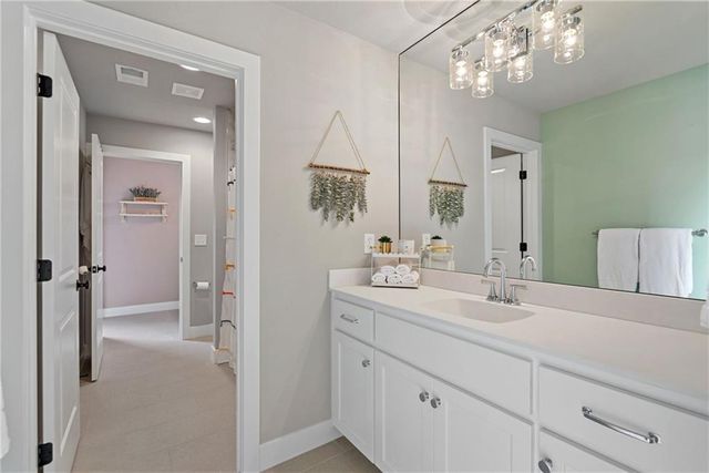 17200 Melrose Street, Overland Park, KS 66221