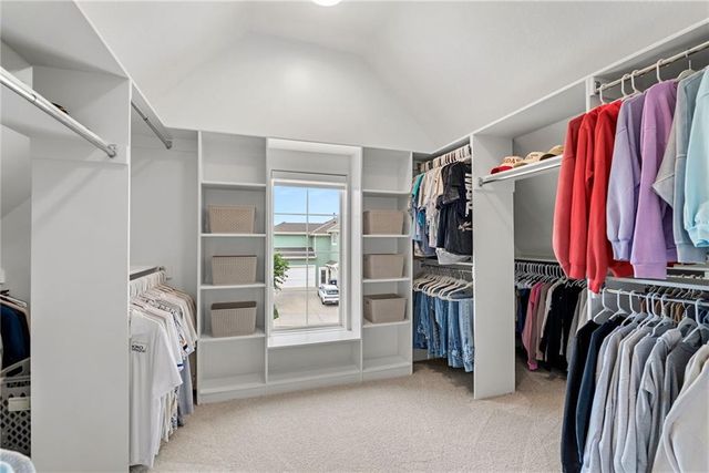 17200 Melrose Street, Overland Park, KS 66221