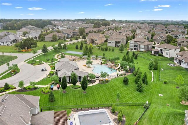 17200 Melrose Street, Overland Park, KS 66221