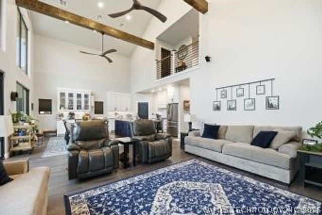 73015 Whispering Oaks Drive, Wagoner, OK 74467