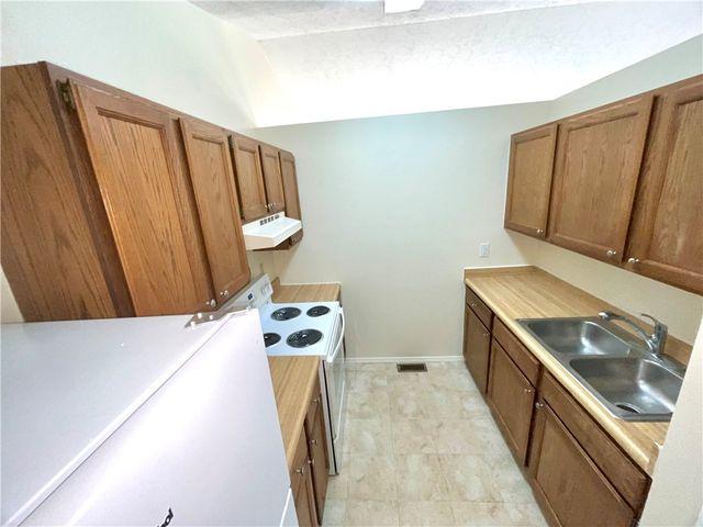 2531 Windsor Village Drive, Miami Twp, OH 45342
