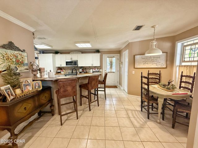 3243 5th Street, Marianna, FL 32446