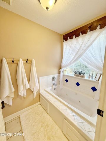 3243 5th Street, Marianna, FL 32446