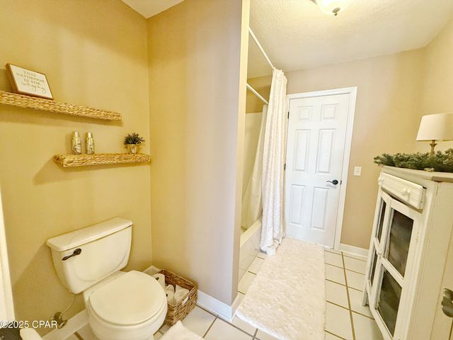 3243 5th Street, Marianna, FL 32446