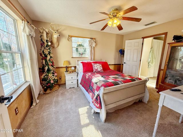 3243 5th Street, Marianna, FL 32446