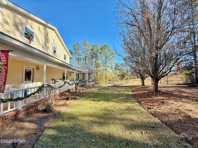 3243 5th Street, Marianna, FL 32446