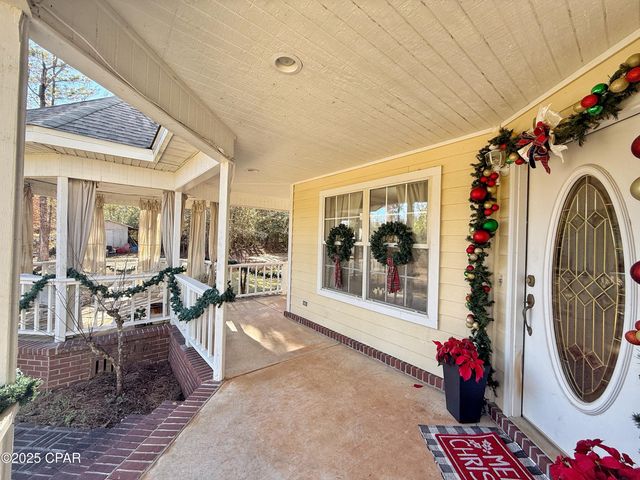 3243 5th Street, Marianna, FL 32446