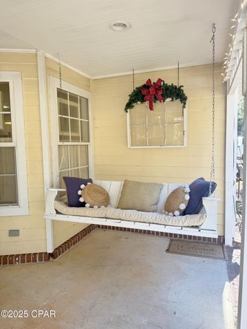 3243 5th Street, Marianna, FL 32446