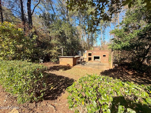 3243 5th Street, Marianna, FL 32446